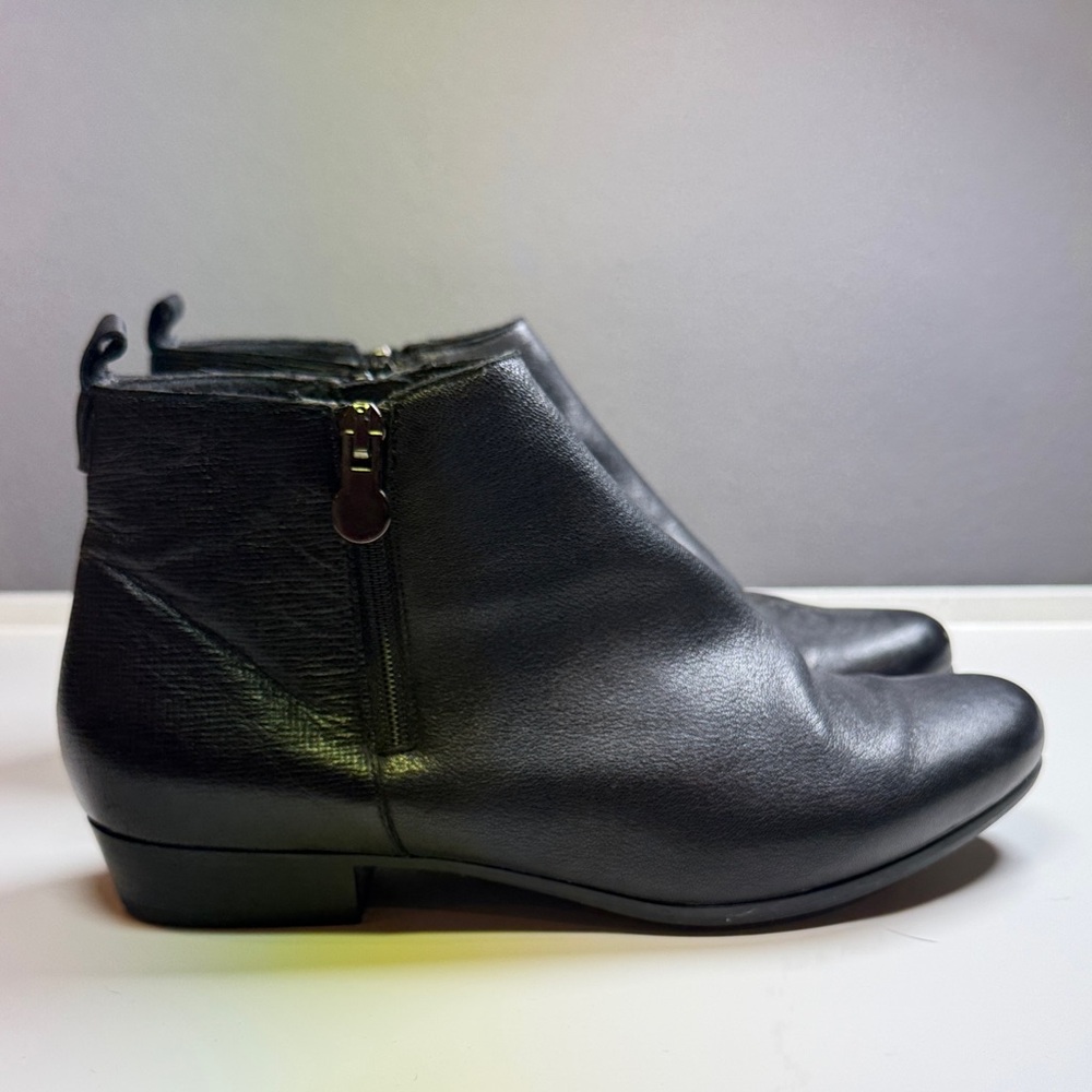 Munro Black Ankle Boots